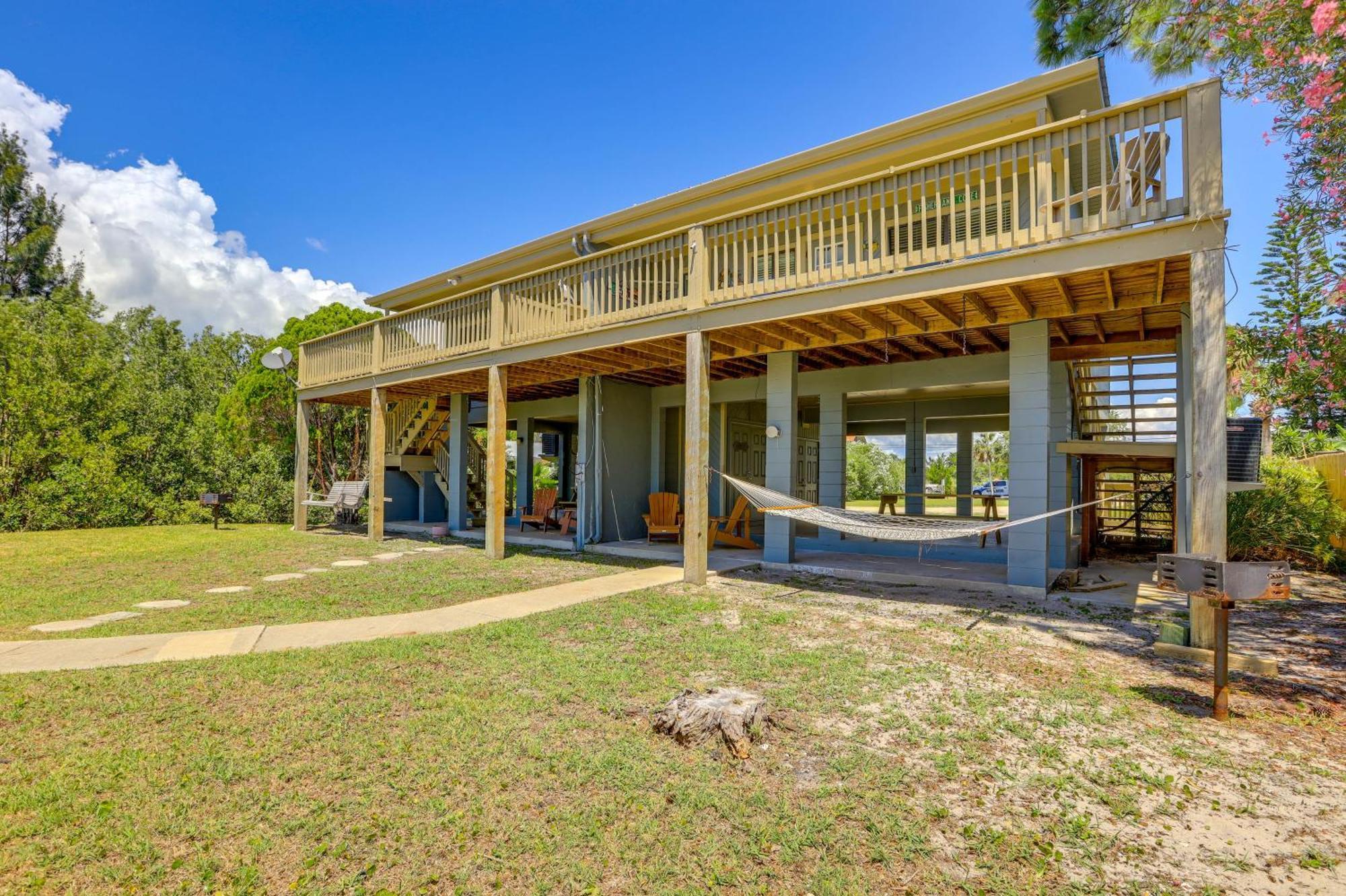 Villa Waterfront Duplex With Dock And Views Near Town! Cedar Key Exterior foto