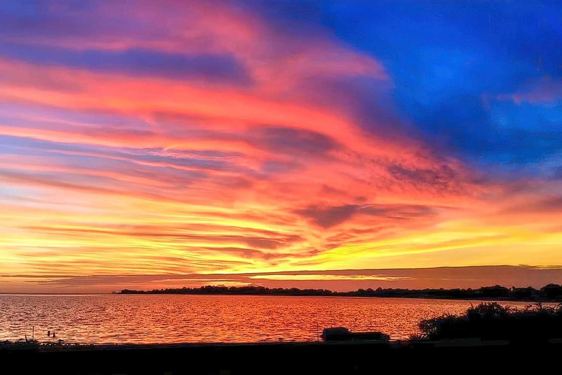 Villa Waterfront Duplex With Dock And Views Near Town! Cedar Key Exterior foto