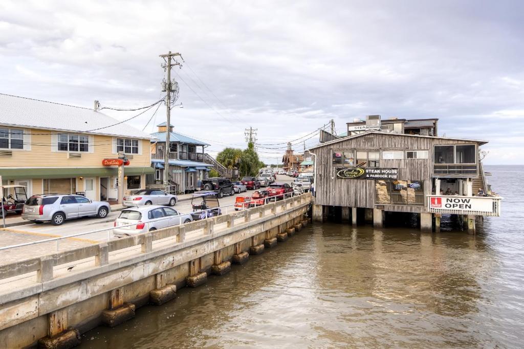 Villa Waterfront Duplex With Dock And Views Near Town! Cedar Key Exterior foto